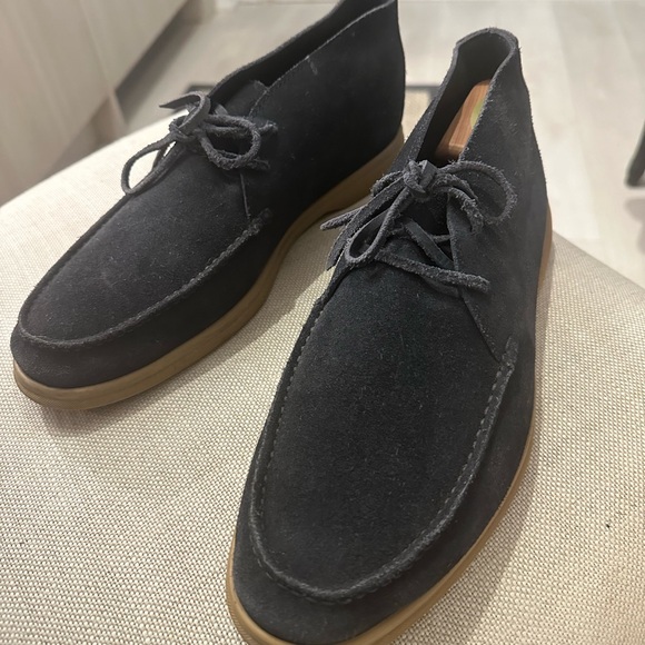 Brunello Cucinelli mid top desert boots in Navy Suede - Picture 2 of 8